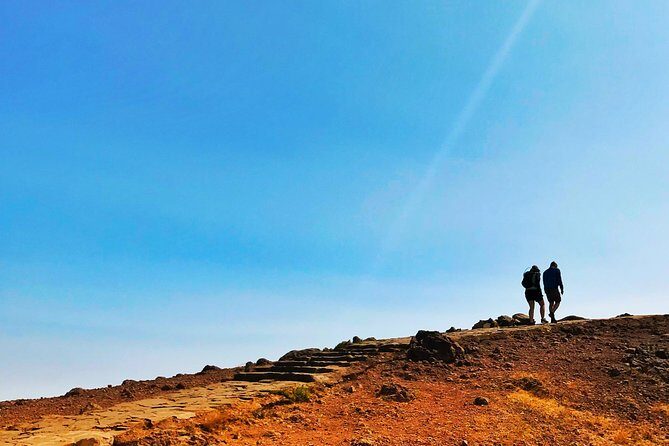 Achada do Teixeira to Pico Ruivo in Madeira (PR1.2) - Hiking Tour - Getting to the Hike: Pickup, Vans, and a Calm Start