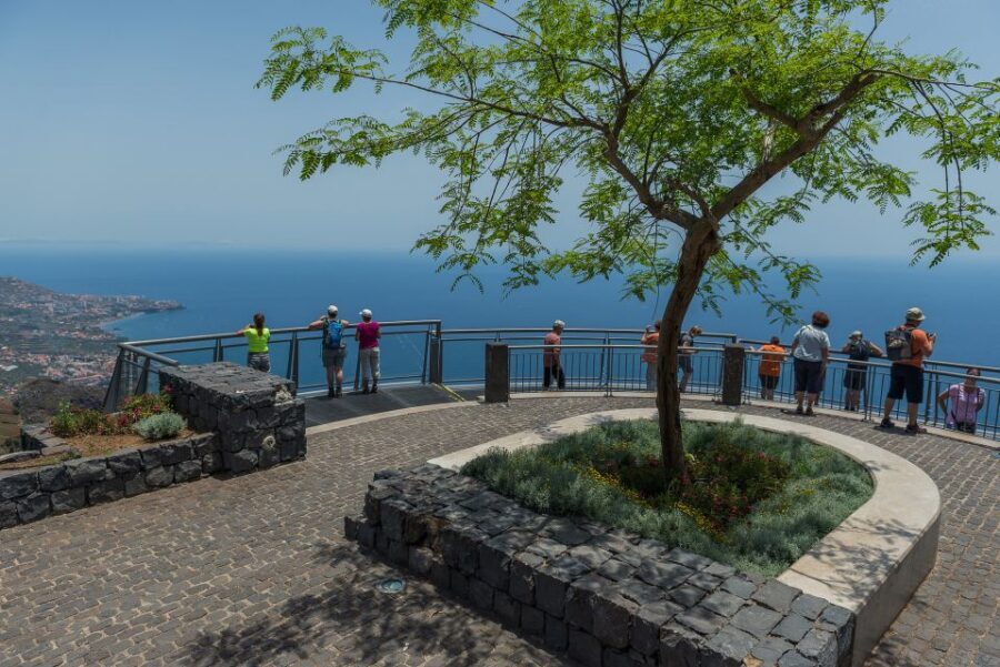 Discover Madeira: Full-Day Tour to Porto Moniz - Paul da Serra Mountain Plateau: Where Madeira Changes Height