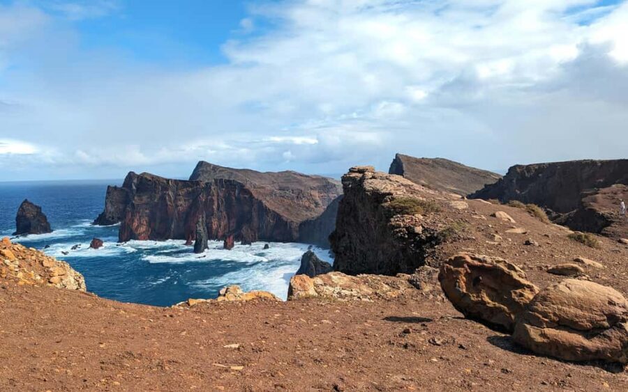 Discover Ponta de São Lourenço: Private Classic Jeep in 4h - Practical tips: sun, roads, and how to make the most of 4 hours