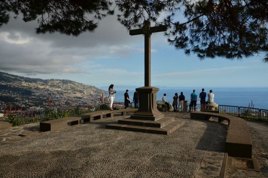 From Funchal: Madeira Nuns Valley Sightseeing Tuk-Tuk Tour - Eira do Serrado: the 1,095 m viewpoint that feels like a movie set