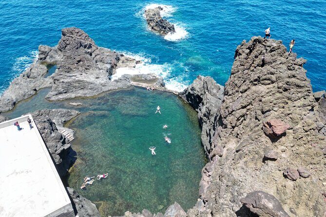 Full Day Tour in 4x4 Jeep to Porto Moniz and Fanal - Paul da Serra: Levada Views and Pico Ruivo at High Altitude