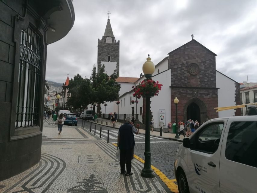Funchal: Private Guided Tour of Historic Center by Tuk Tuk - Key things you’ll appreciate