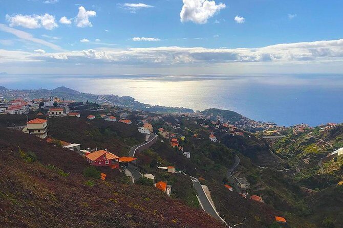 Levada do Norte - Walking Tour - The guided angle: staying on track and learning as you walk