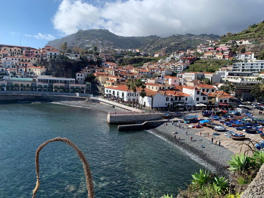 Madeira: 4 hours Classic Jeep tour in Central Madeira - Cabo Girão glass platform: a tall view worth the stop