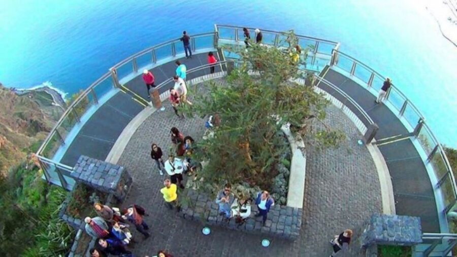 Madeira: Cabo Girão, Wine Tasting, & Serra d'Água Jeep Tour - São Vicente and the winery stop: where the day slows down