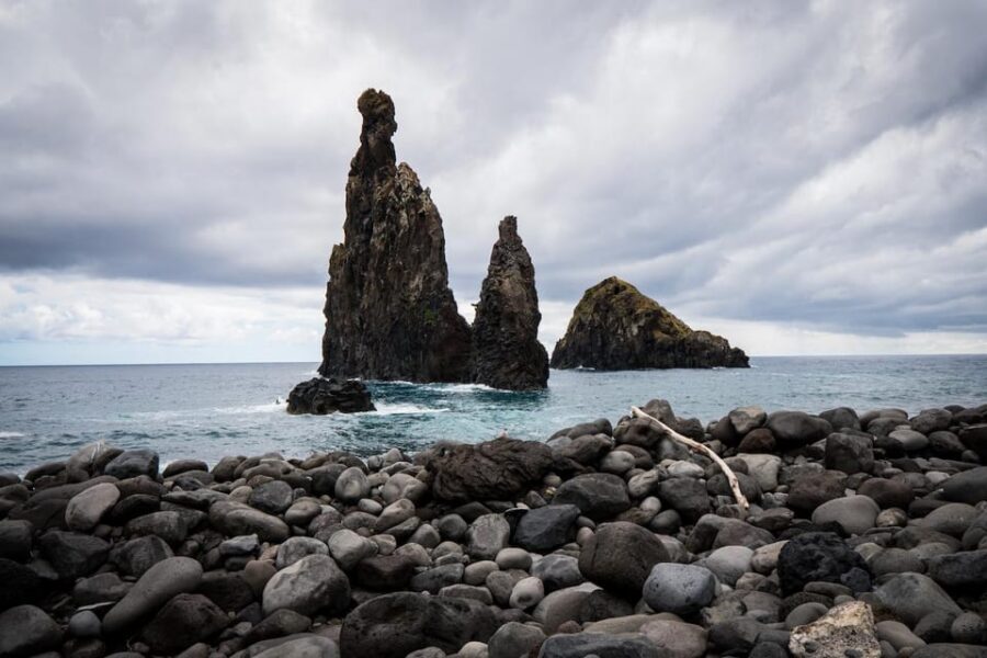 Madeira : Full Day Adult-only west 4x4 Tour - Porto Moniz lunch: local value over tourist menus