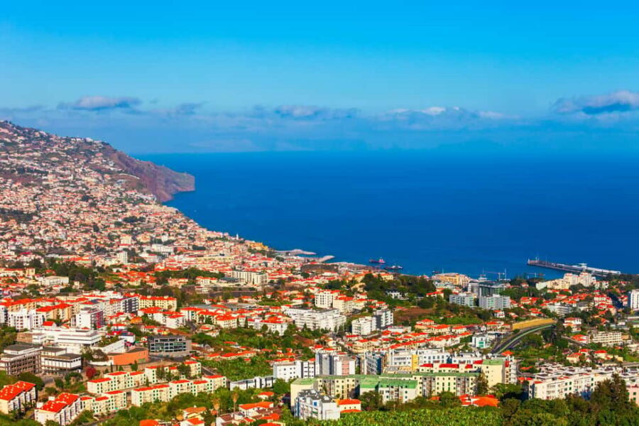 Madeira: Funchal's Eco Private City Tour - Barreirinha Beach: sea-air break with an included sunset moment