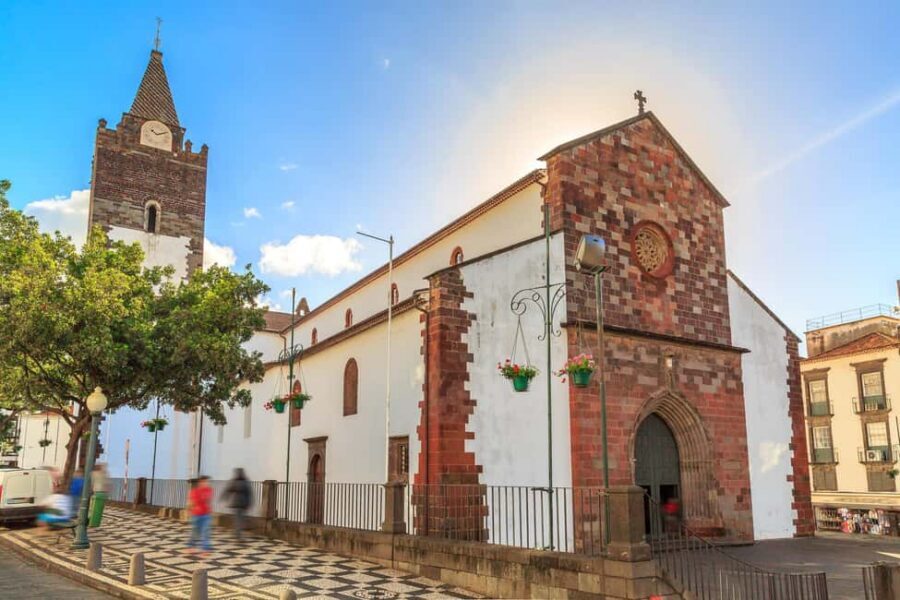 Madeira: Funchal's Eco Private City Tour - Price for a private group: is $129 good value?
