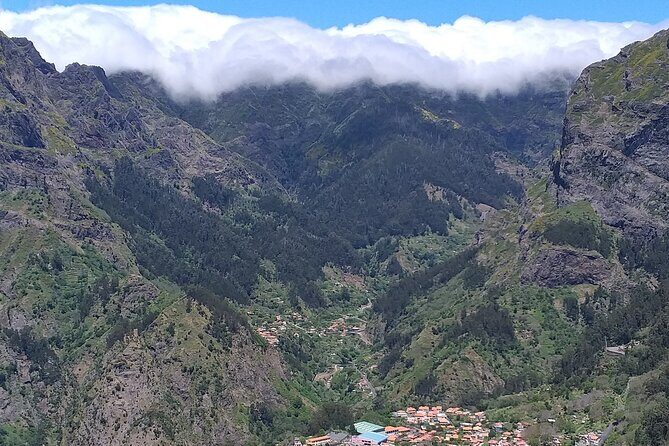 Madeira Pack 1 - Santana + Porto Moniz+ Curral das Freiras - Quick hits