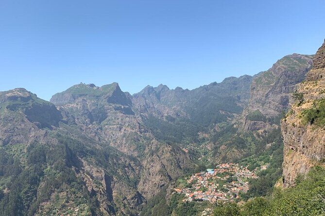 Madeira Pack 1 - Santana + Porto Moniz+ Curral das Freiras - How Madeira Pack 1 is set up (timing, transport, and what it feels like)