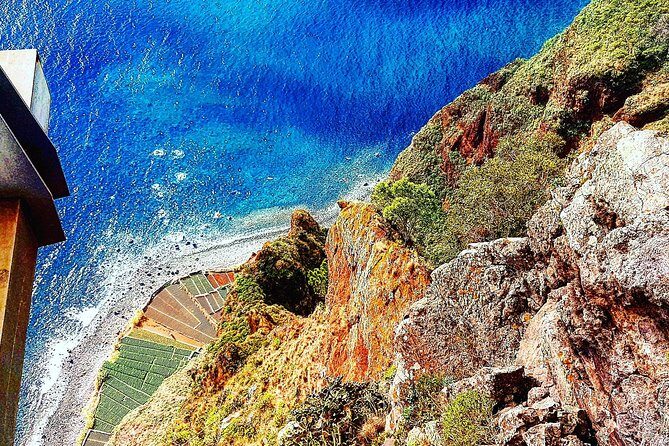 Madeira Private Jeep 4x4: Old Forest Full-Day Tour incl Pico Arieiro - Santana’s Thatched Houses: Rural Madeira in One Hour