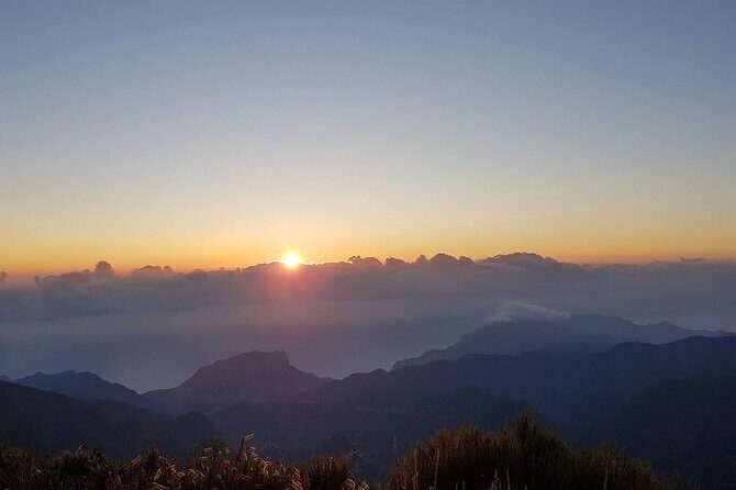 Madeira Private Jeep 4x4: Old Forest Full-Day Tour incl Pico Arieiro - Pico do Arieiro: Madeira’s High-Altitude Big View