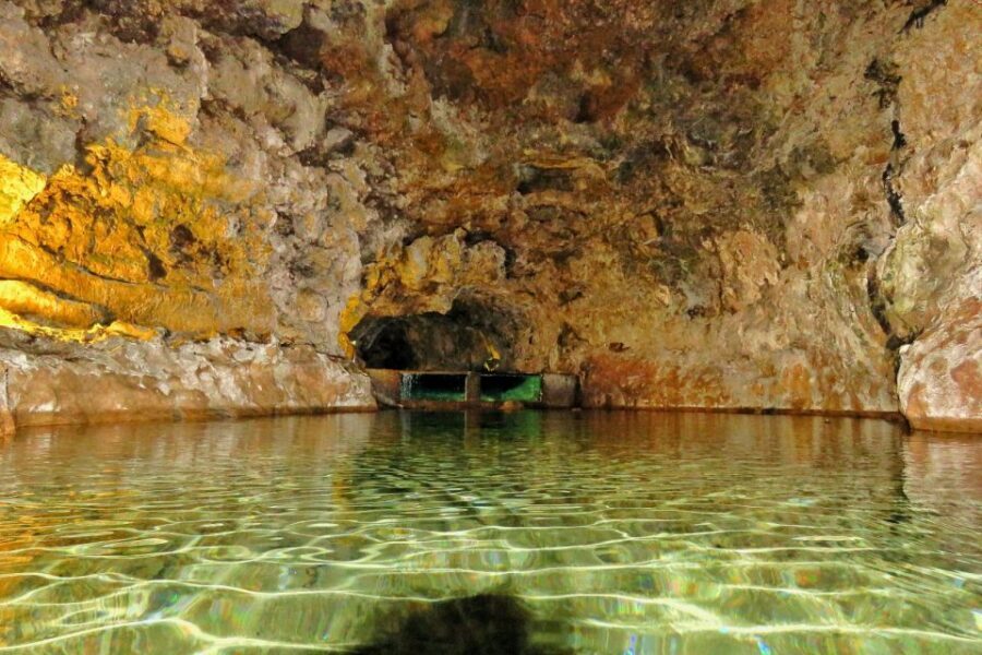 Madeira : Private wine experience by 4WD - Madeira’s Serra de Água to the North Coast by 4x4