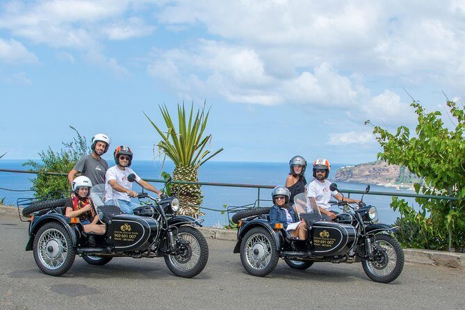 Madeira Sidecar Adventure – Old West Road (1 or 2 Persons) - Stop 1: Câmara de Lobos harbor and fishing charm