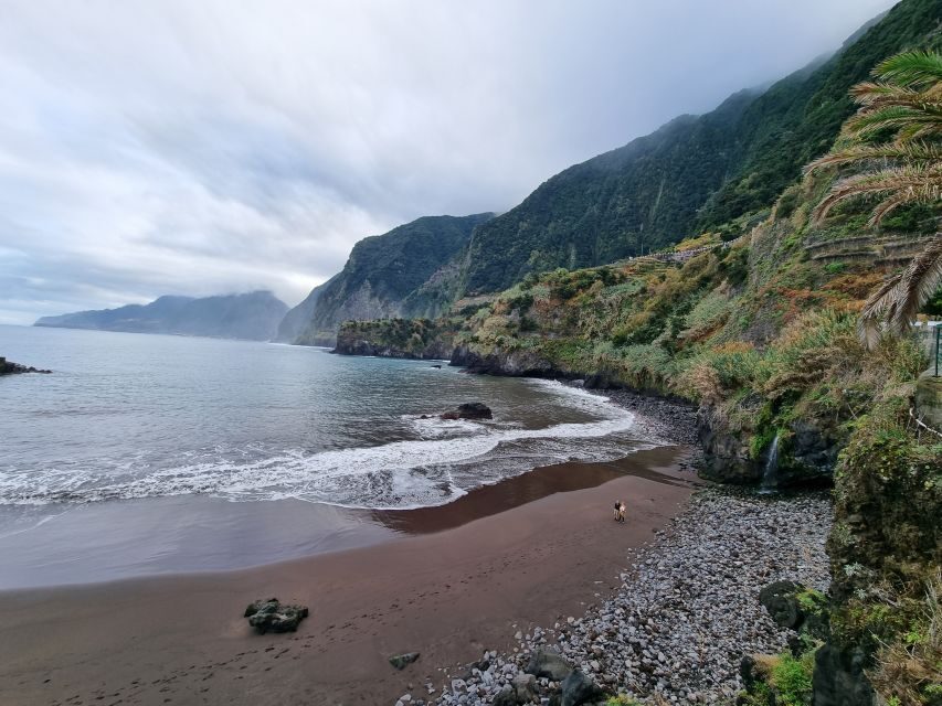 Madeira : SkyWalk, Fanal, Natural Pools 4x4 Jeep Tour - Câmara de Lobos, Cabo Girão, and Ponta do Sol: the classic warm-up