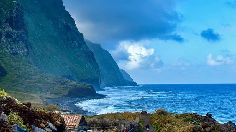 Madeira: Westside Achadas Cruz, Moniz, Seixal and Fanal - Ribeira da Janela’s rock formation: where the coast looks unreal