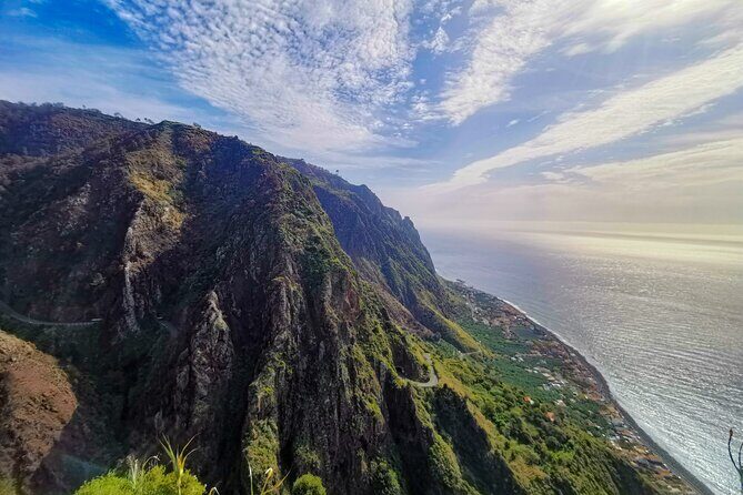 Oldtimer Sightseeing Tour in the West and Northwest - Stop 4: Cais da Ponta do Sol and a Choice for Coffee