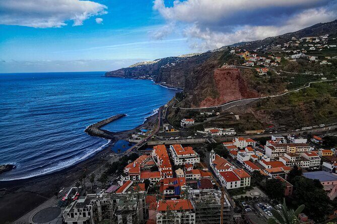 Oldtimer Sightseeing Tour in the West and Northwest - Stop 5: Praia Ponta do Sol—Tunnels, Waterfall, and Old-Road Driving