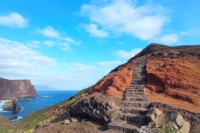PR8 Sao Lourenço Hike Transfer - Who should book this Sao Lourenço hike transfer?