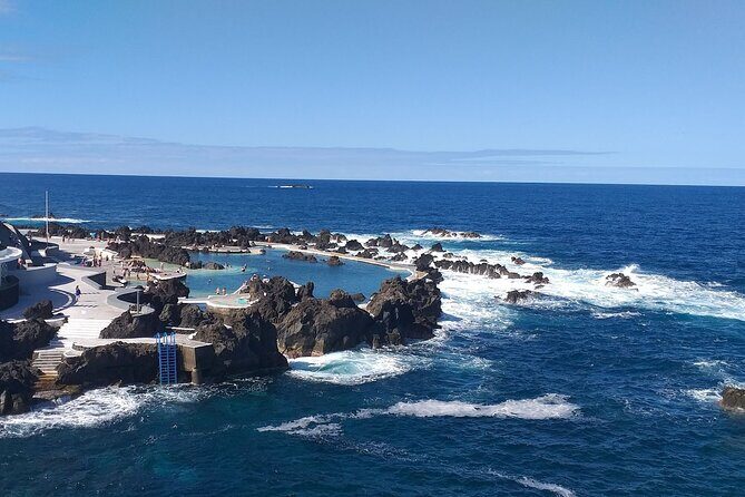 Private Madeira tour 8 people - Getting picked up in Funchal and riding in comfort