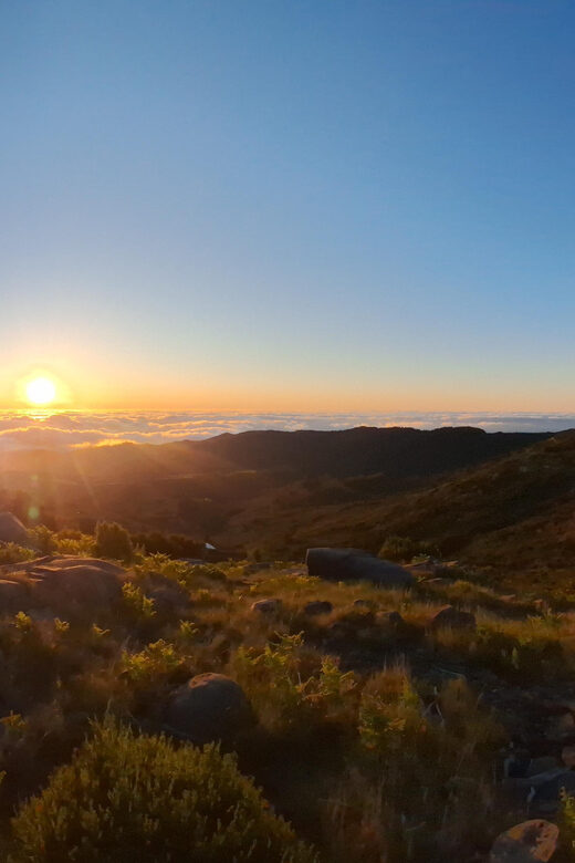 Private Sunrise Pico Areeiro and Hike (optional) - After sunrise: viewpoint time or the optional 3 km Stairway to Heaven walk