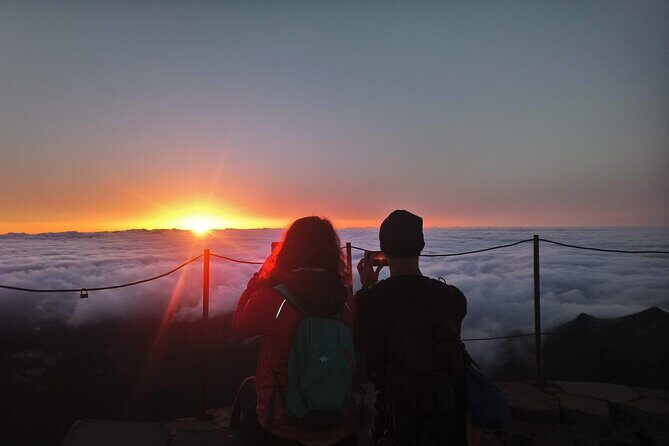 Private Sunrise Pico do Areeiro Half Day with easy levada walk - The Jeep ride itself: comfort, safety, and local access