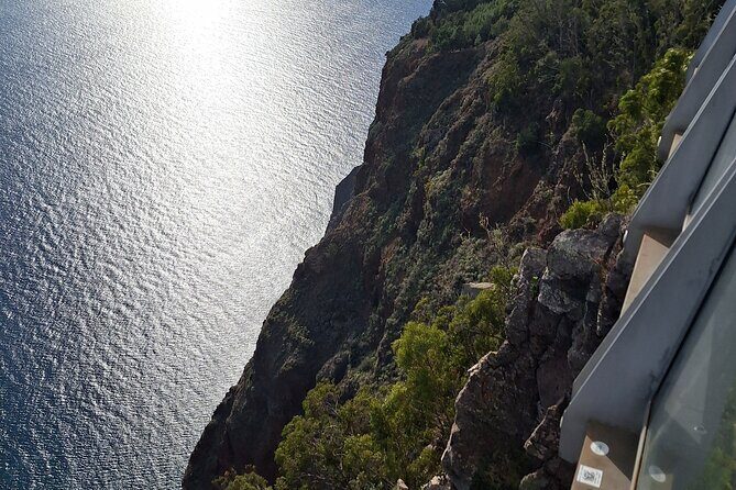 Private Tour Skywalk and Valley of the Nuns - Câmara de Lobos: fishing village energy with a short, easy stroll