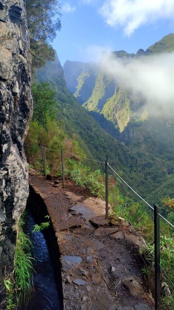 Queimadas Caldeirão Verde Walking tour with guide - What You’re Really Signing Up For: A 13 km Levada Day