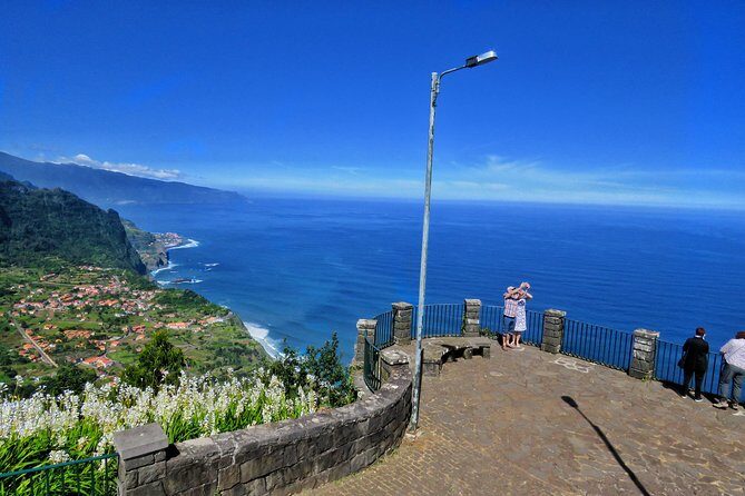 Shore Excursion Santana - Northeast 4x4 tour - Arco de São Jorge and São Jorge: Where the Viewpoints Do the Talking