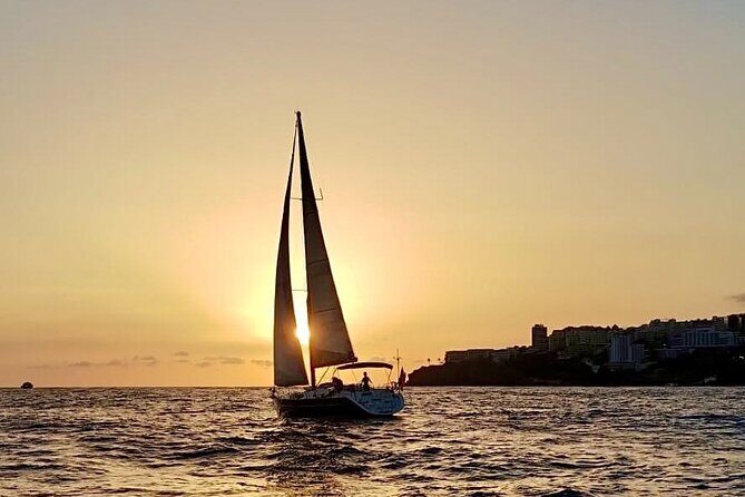 Sunrise, Sunset & Moonlight private Sailing Cruises in Madeira - Snacks, Coffee, Wine, and the Choices That Keep It Easy