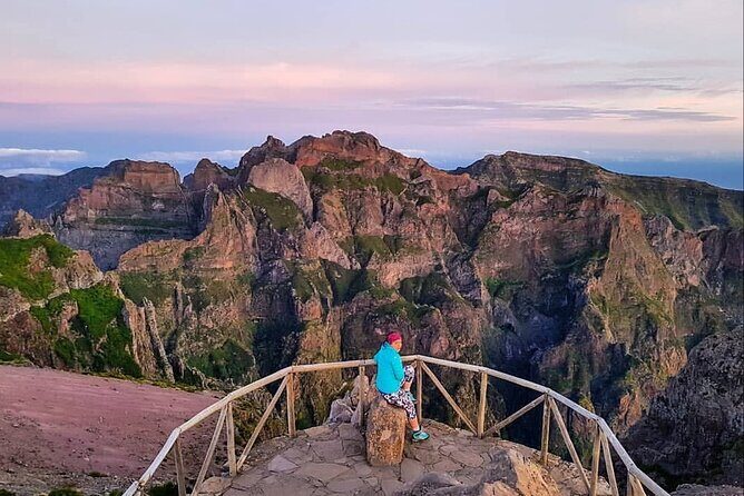 Sunrise Transfer To Pico Do Arieiro, Hike To Pico Ruivo & Return From Teixeira - The Pico Ruivo connection: highest point vibes and a medium-hard grind