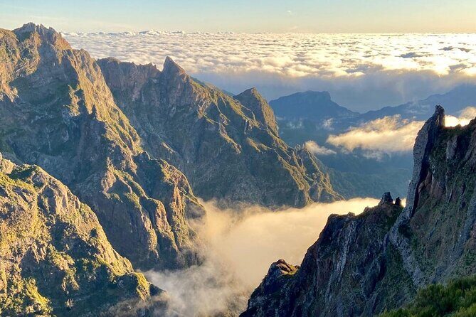 Sunrise Transfer To Pico Do Arieiro, Hike To Pico Ruivo & Return From Teixeira - Practical tips to make the morning smoother
