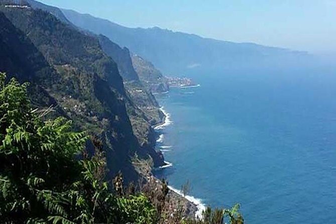 The unspoiled North East coast Tour - Ponta de São Lourenço: the eastern point view that rewards a clear day