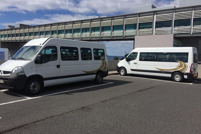 Transfer Privado e Confiável: Aeroporto → Funchal (ou vice-versa) - The One Catch: Flight Delays and Limited Standby Time