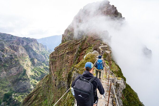Transfer to Picos da Madeira - Pico do Arieiro and Pico Ruivo - Walking to Pico Ruivo from Achada do Teixeira